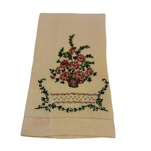 Vintage 1940s Hand Embroidered Linen Tea With Floral Basket Design
